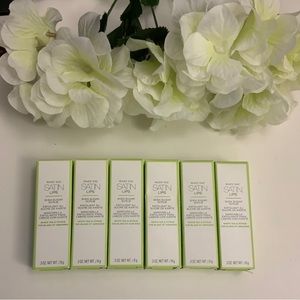 👄Mary Kay Satin Lips Sugar Scrub NIB  Buy 2 for 15 or 10 each.